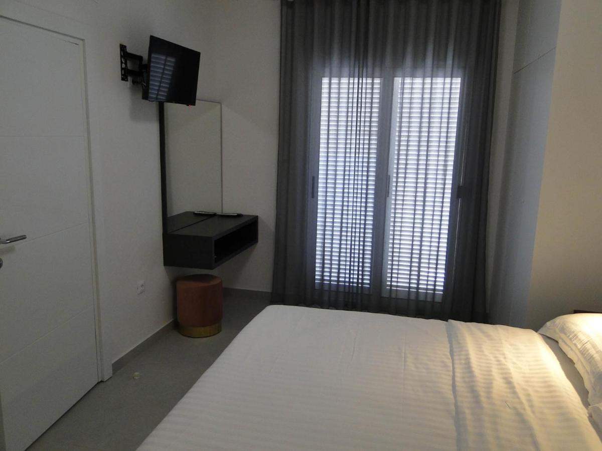 Rooms Tepli Bok Примоштен Екстер'єр фото